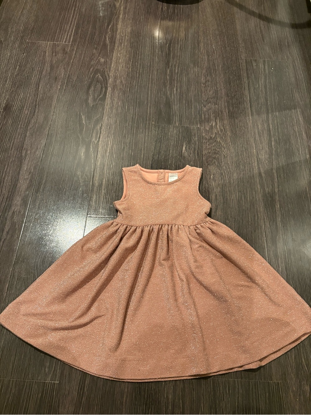 Nordstrom 3Y girls rosy pink sparkly metallic dress with bow and glass buttons